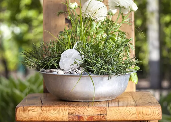 Neues aus kaputten Gartenmöbeln 